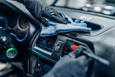 nettoyage intérieur voiture à Pacé - image 3